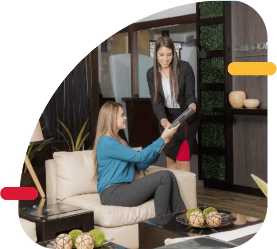 Imagen Mujeres Mirando Tablet